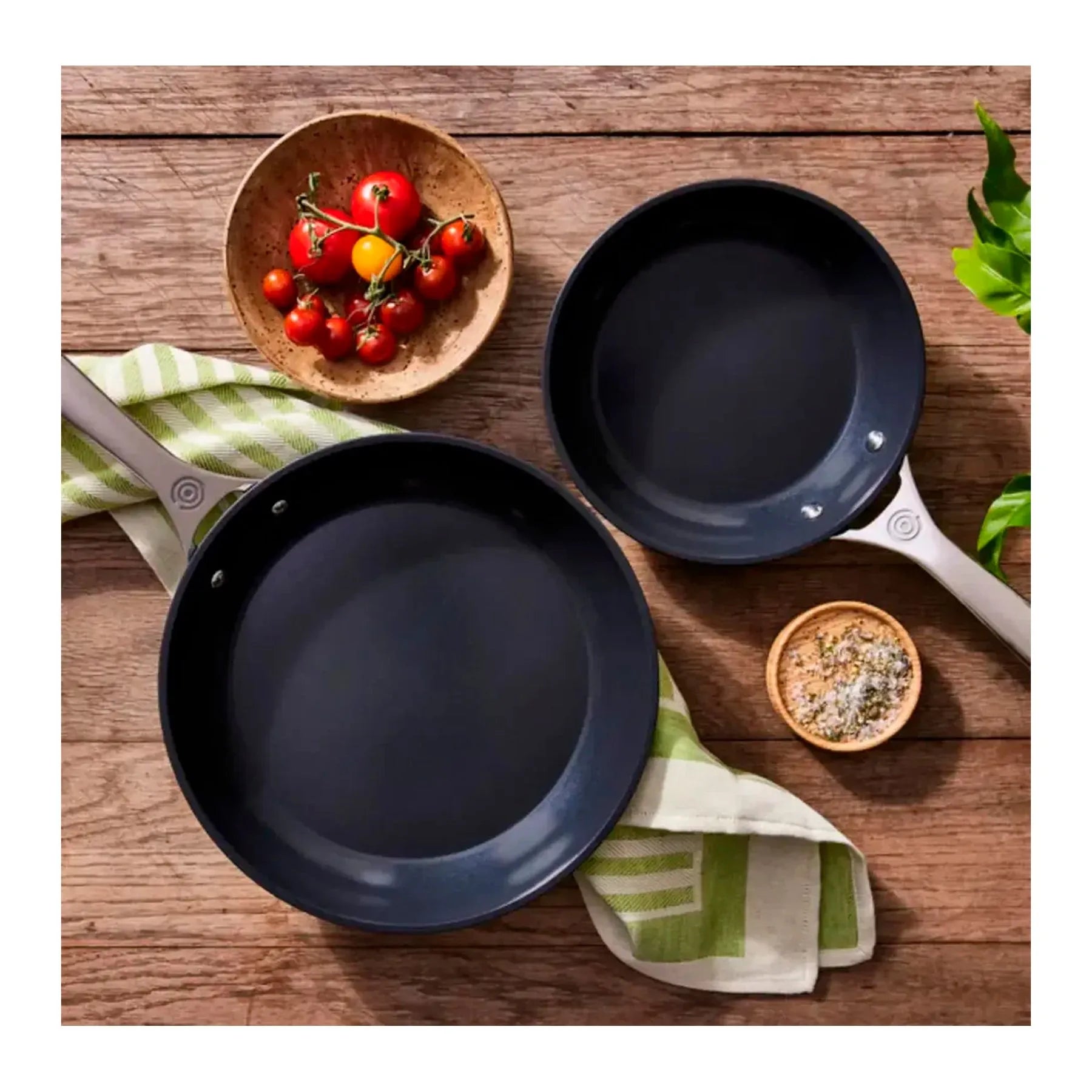 Set 6 Non-Stick Ceramic Essential L. Creuset