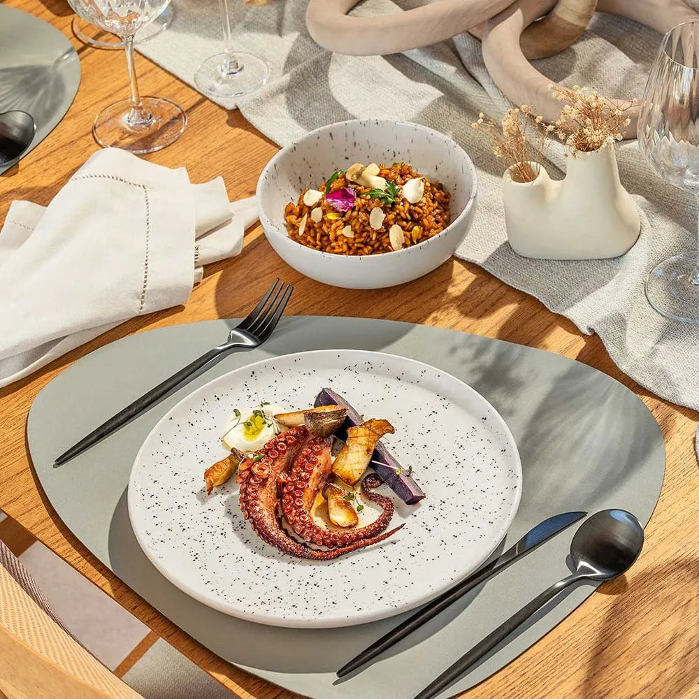 16-Piece Flat Drizzle Dinner and Snack Set